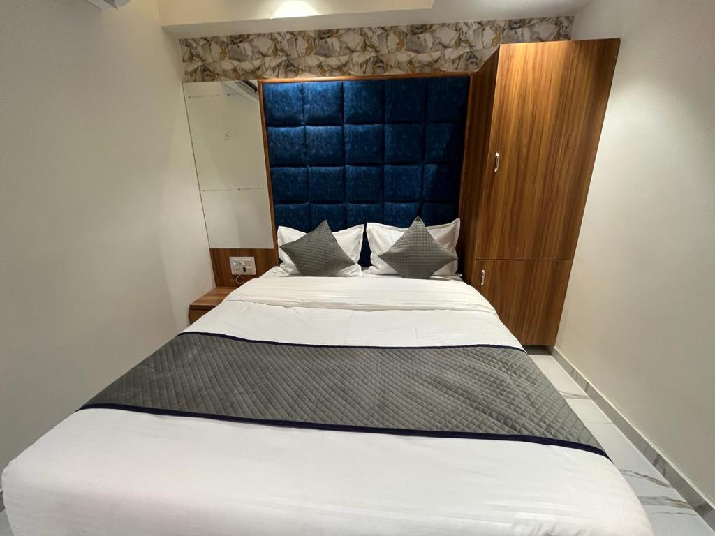 Hotel Palak Villa Ahmedabad Luaran gambar